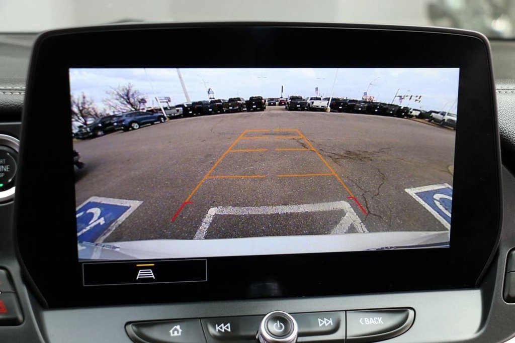 Used 2025 Chevrolet Blazer LT image 15