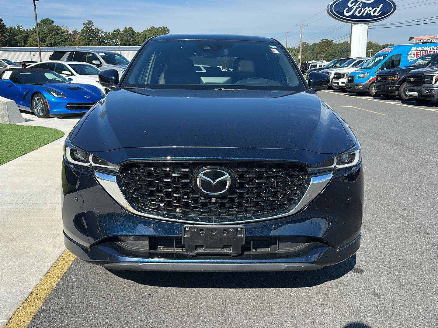 Used 2023 MAZDA CX-5 Signature AWD/4WD image 2