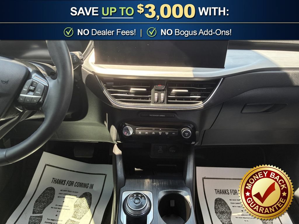 Certified 2023 Ford Escape Platinum w/ Class II Trailer Tow Package AWD/4WD image 20
