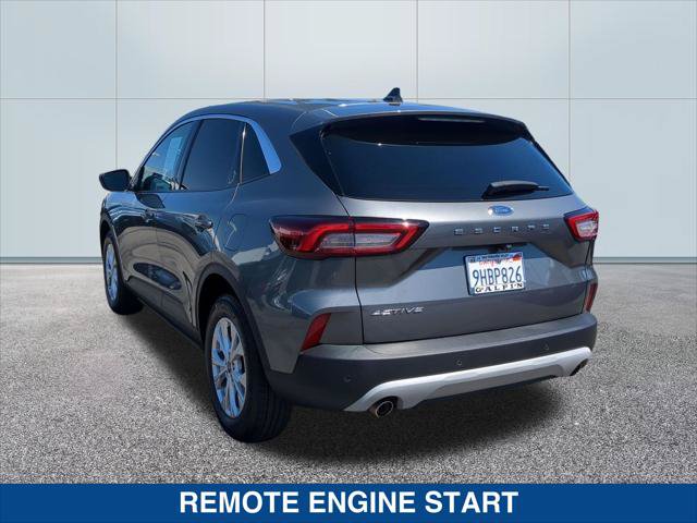 Certified 2023 Ford Escape Active w/ Tech Pack #1 FWD image 3