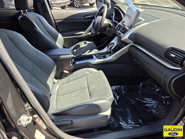 Used 2025 Mitsubishi Eclipse Cross SE AWD/4WD image 16