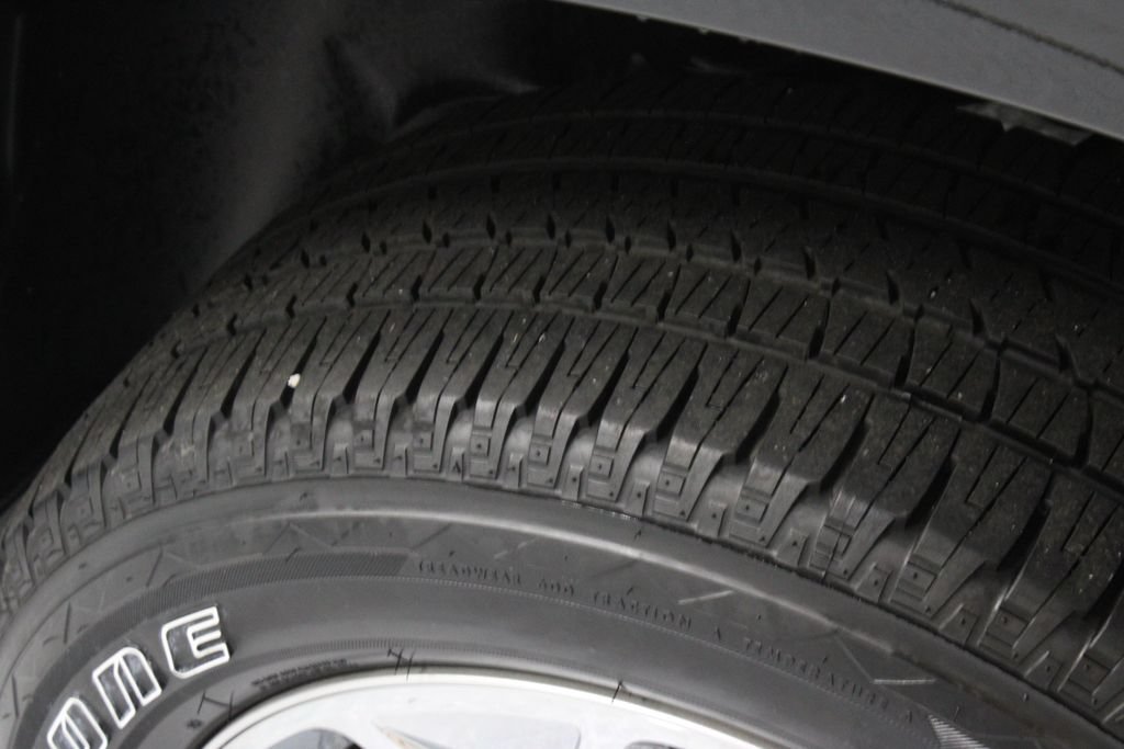Used 2025 RAM 1500 Big Horn AWD/4WD image 15