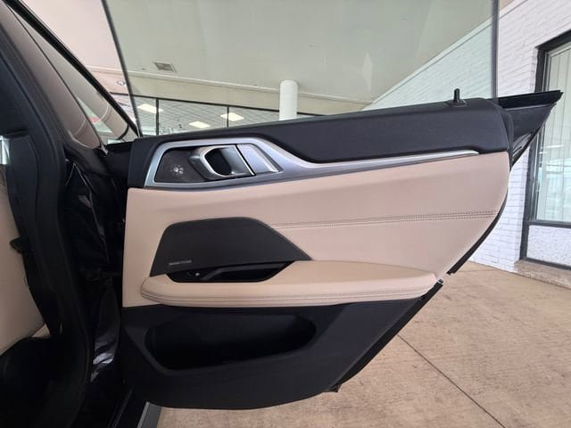 Used 2023 BMW i4 eDrive35 RWD image 23