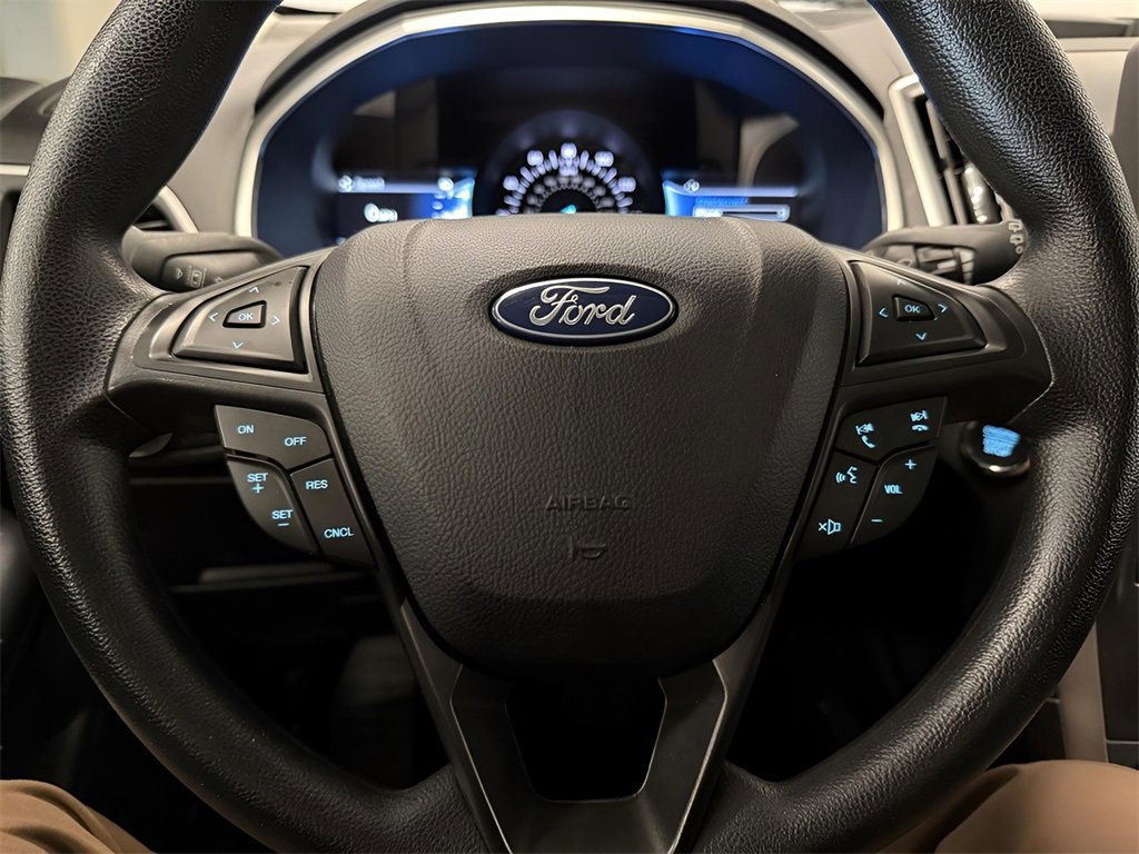 Certified 2021 Ford Edge SE w/ Cargo Accessory Package image 16