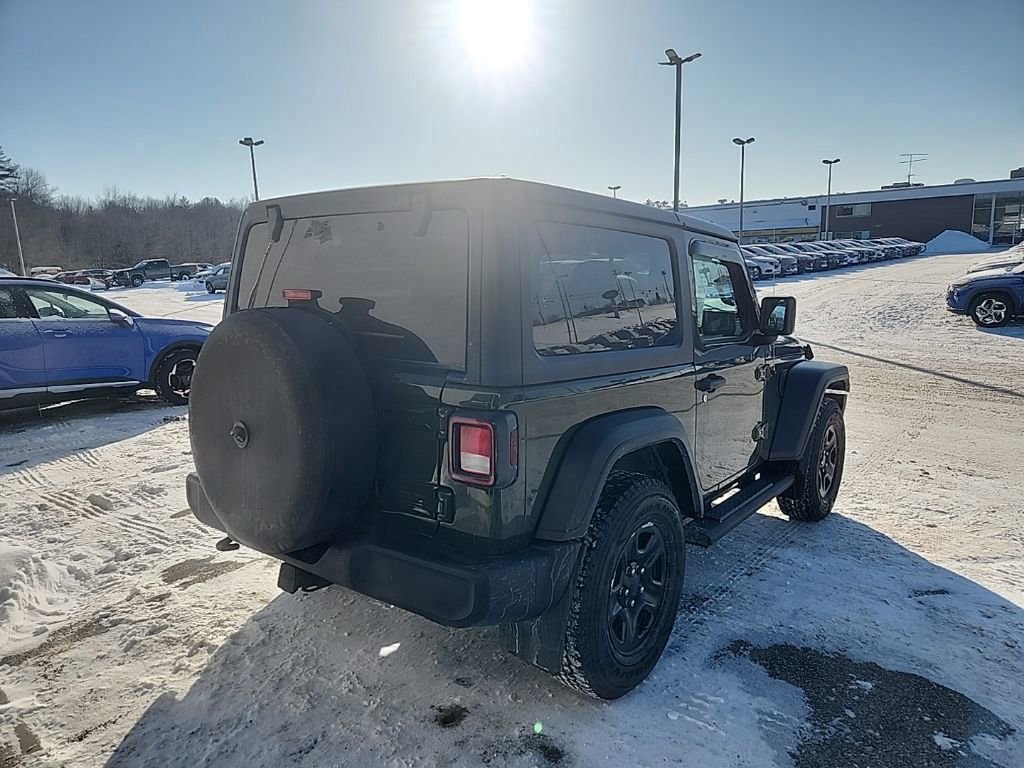 Used 2022 Jeep Wrangler Sport image 7