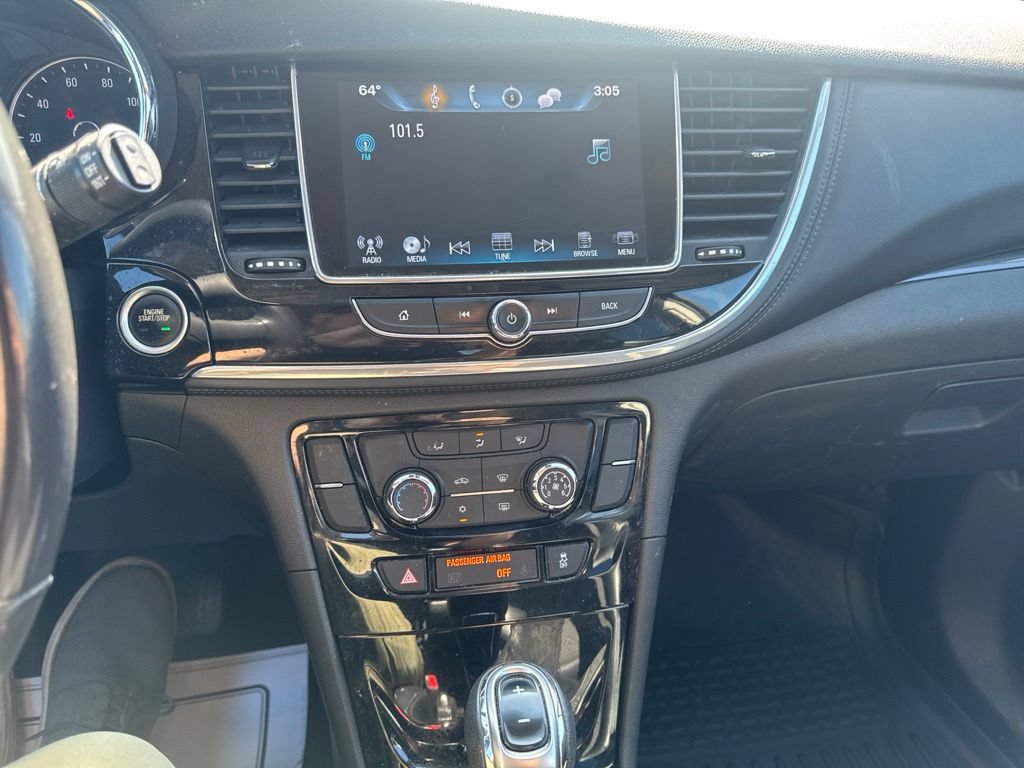 Used 2020 Buick Encore Preferred FWD image 19