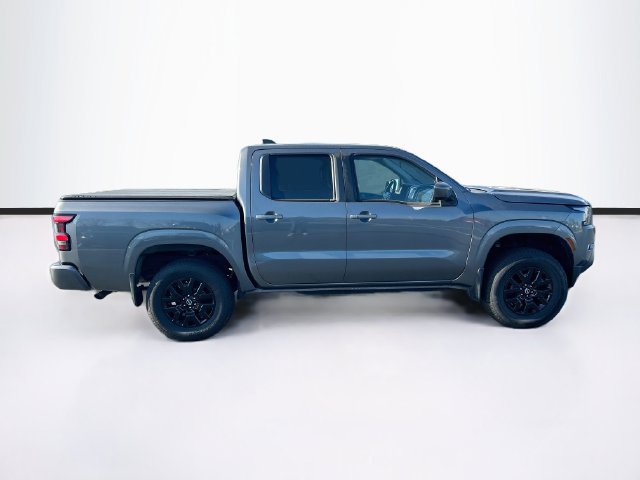 Used 2022 Nissan Frontier SV AWD/4WD image 11