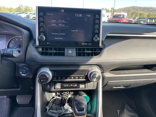 Used 2022 Toyota RAV4 SE image 28