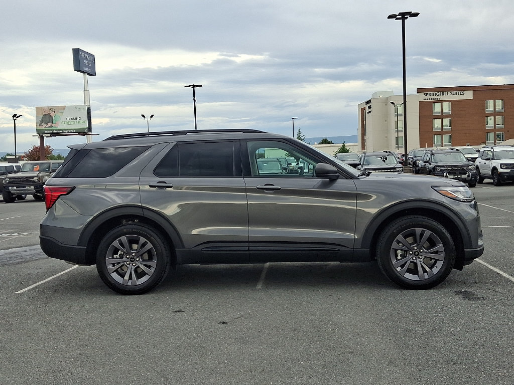 Certified 2026 Ford Explorer Active w/ Active Comfort Package AWD/4WD image 7