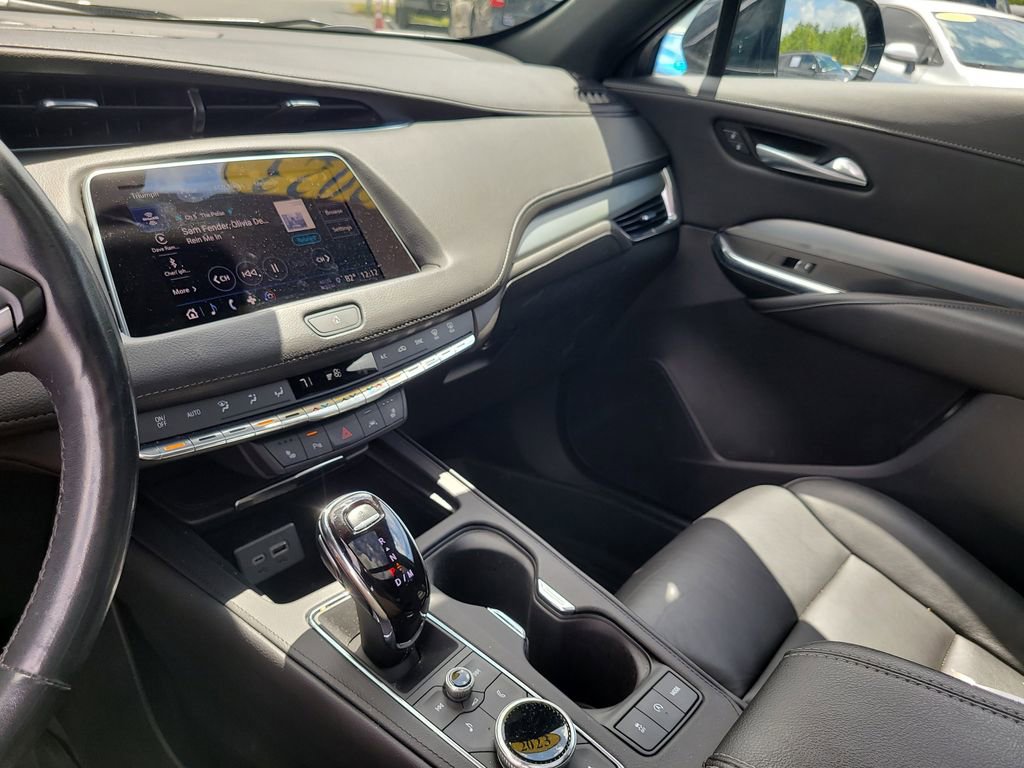 Used 2023 Cadillac XT4 Premium Luxury w/ Cold Weather Package AWD/4WD image 21