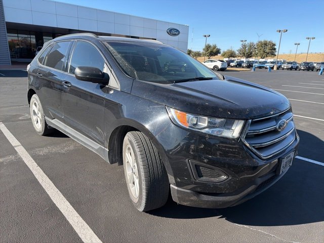Certified 2018 Ford Edge SE image 2