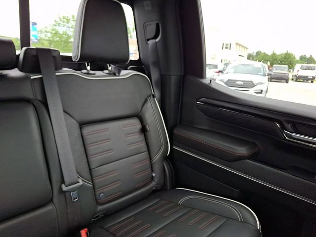 Used 2023 GMC Sierra 1500 AT4X AWD/4WD image 28