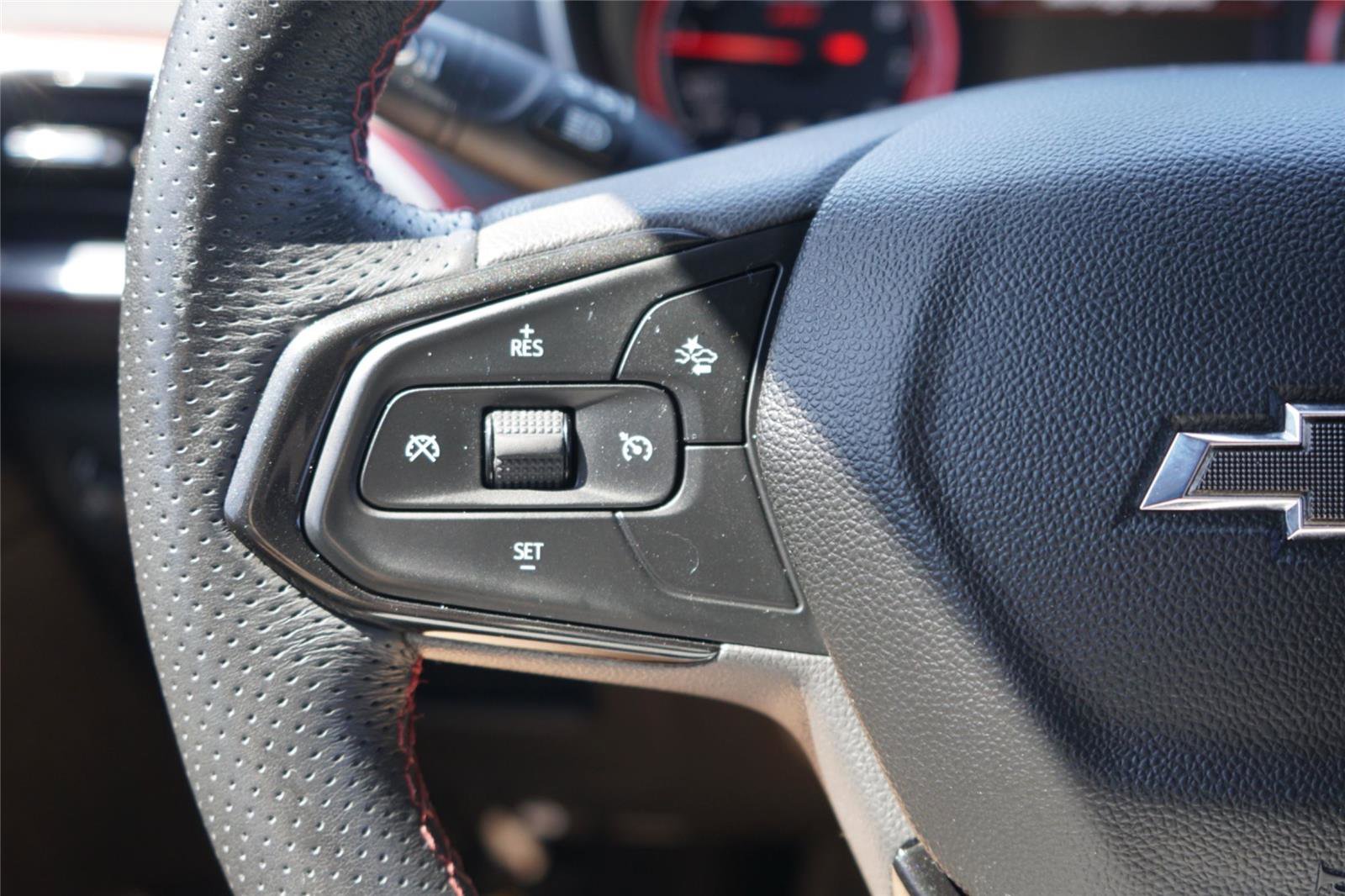 Used 2021 Chevrolet TrailBlazer RS w/ Technology Package FWD image 17