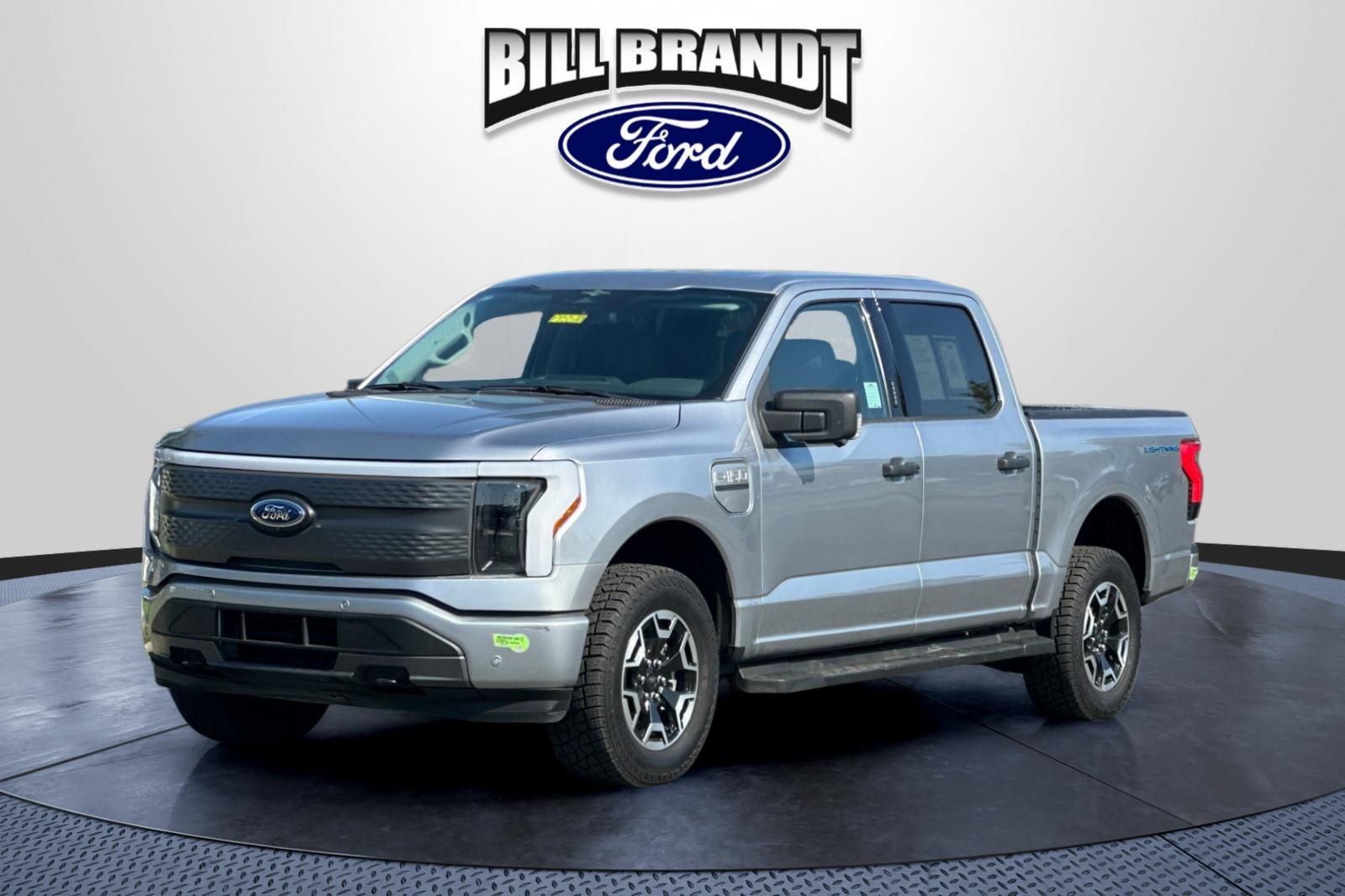 Certified 2023 Ford F150 Lightning XLT AWD/4WD image 7
