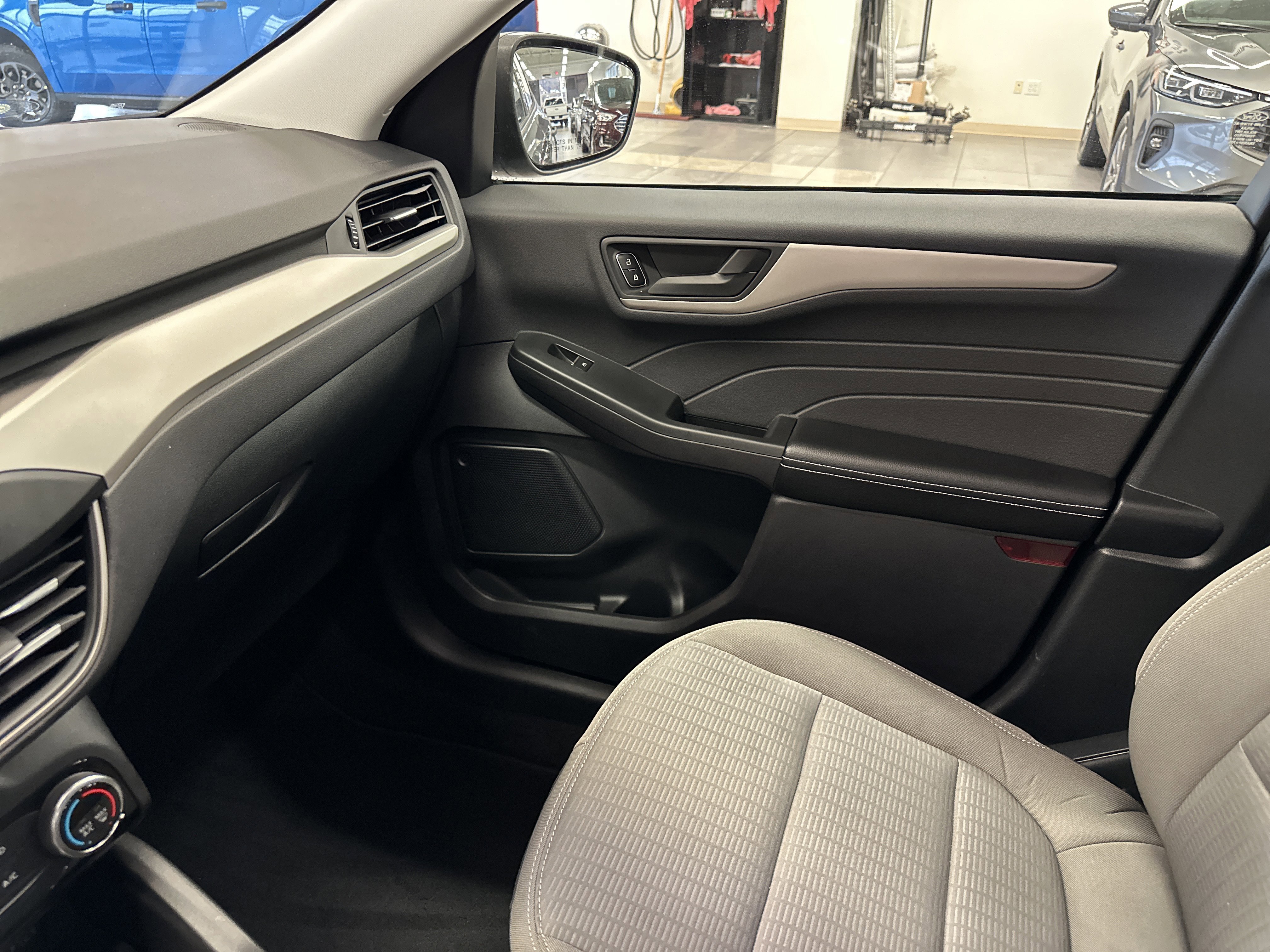 Certified 2022 Ford Escape S image 22