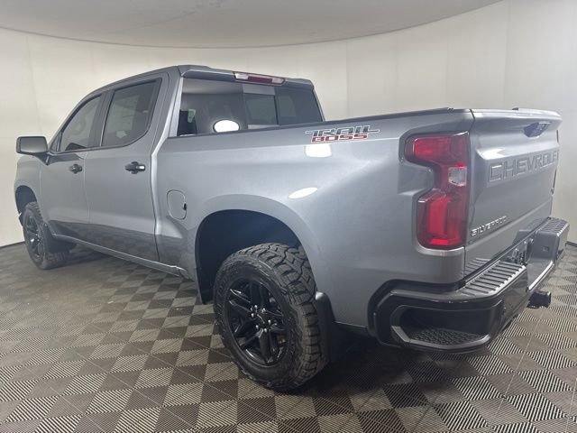Used 2021 Chevrolet Silverado 1500 LT Trail Boss w/ LT Trail Boss Premium Package image 3