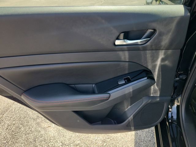 Used 2024 Nissan Altima 2.5 SR FWD image 12