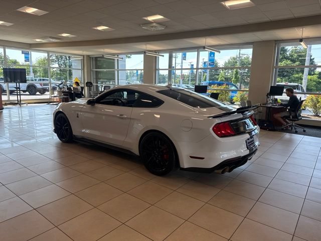 Certified 2021 Ford Mustang Shelby GT500 w/ Technology Package RWD image 7