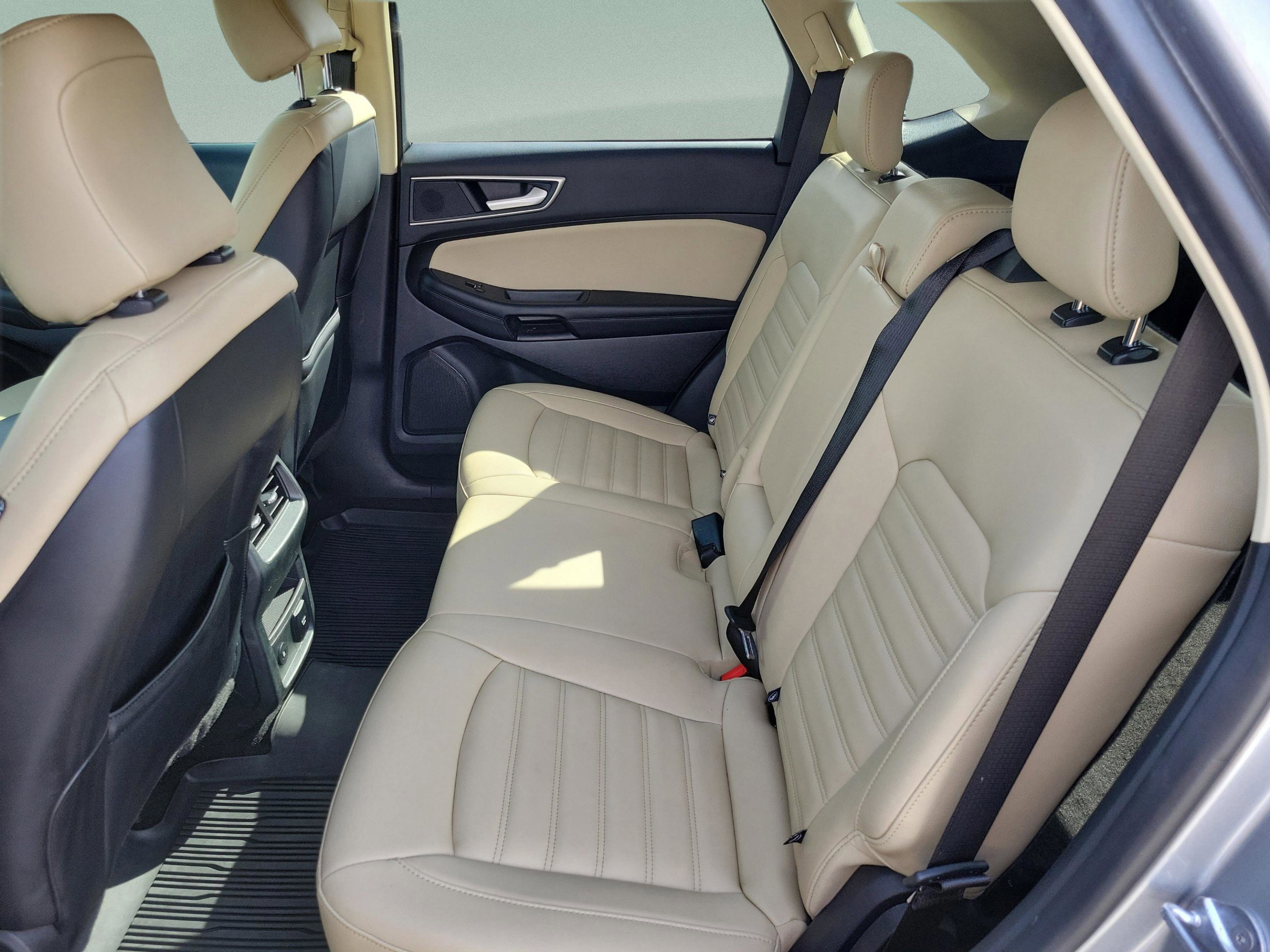 Certified 2024 Ford Edge SEL w/ Convenience Package image 23