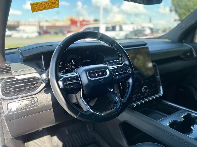 Used 2025 GMC Acadia AT4 w/ Luxury Package AWD/4WD image 12