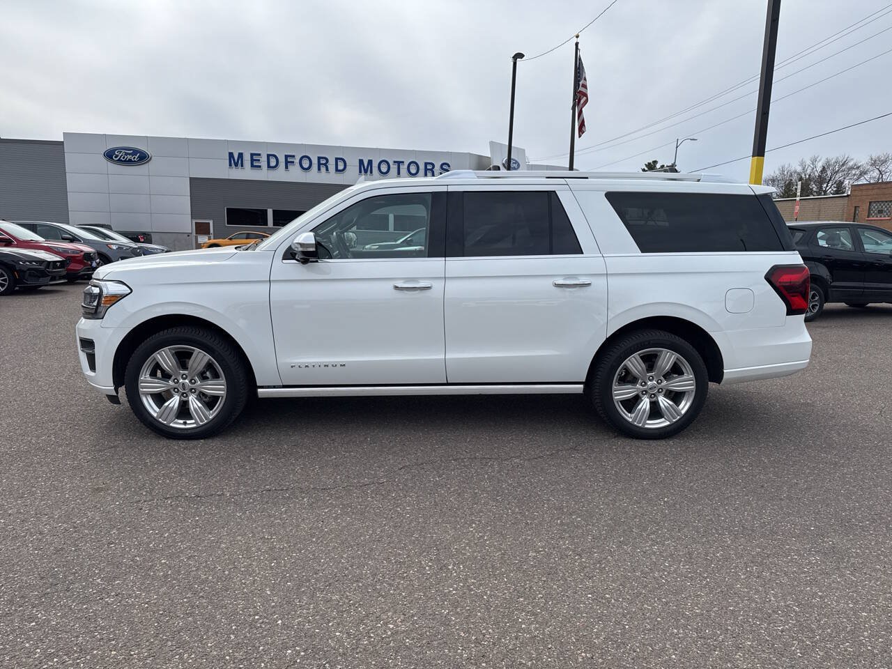 Certified 2023 Ford Expedition Max Platinum AWD/4WD image 9