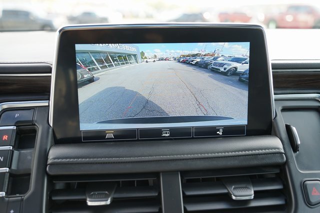 Used 2021 Chevrolet Suburban Z71 w/ Max Trailering Package image 16