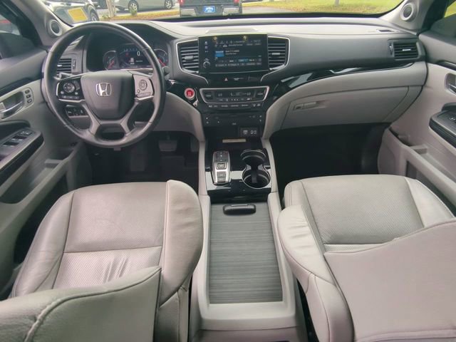 Used 2021 Honda Pilot Elite image 16