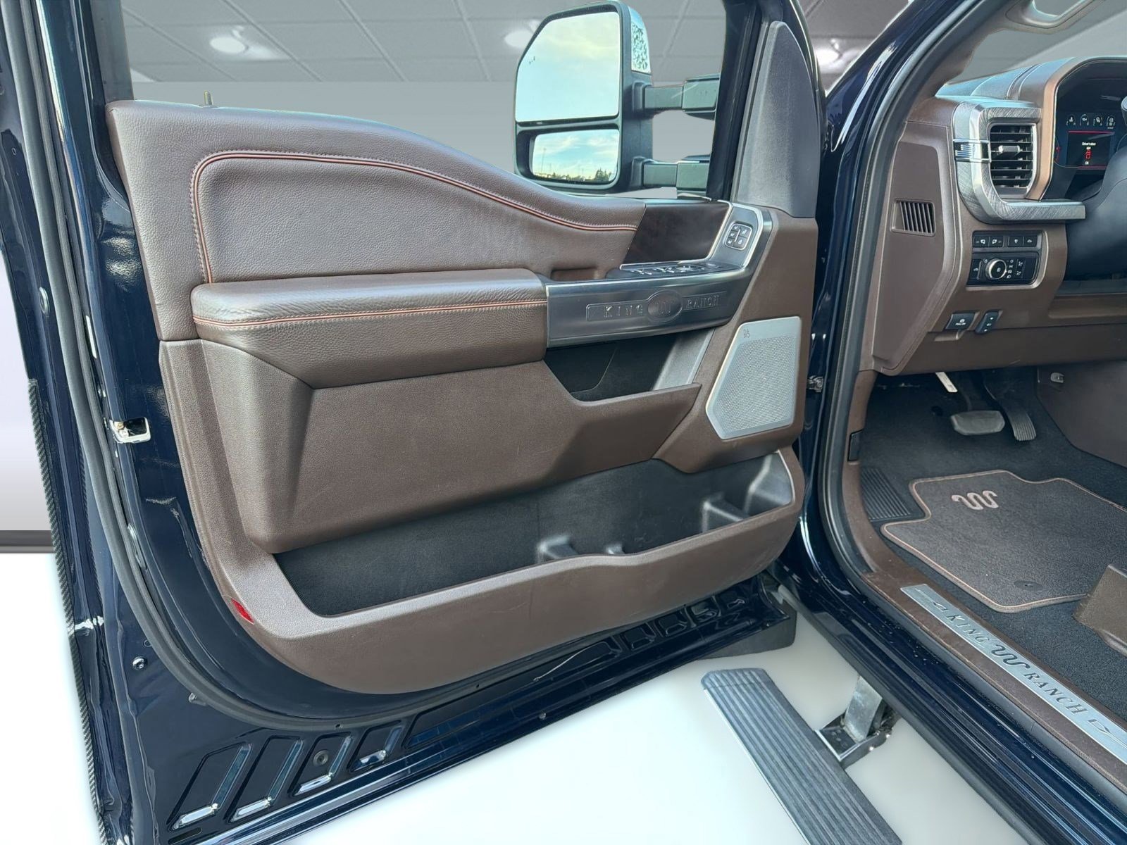 Certified 2024 Ford F250 King Ranch w/ Chrome Package image 10