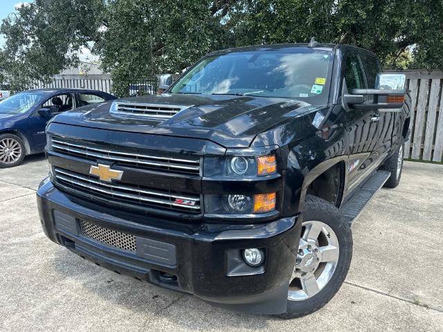 Used 2019 Chevrolet Silverado 2500 LT w/ Custom Sport Edition AWD/4WD image 4