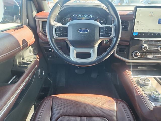 Certified 2023 Ford Expedition Limited image 9
