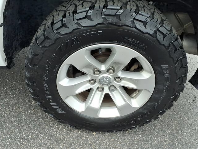 Used 2023 RAM 1500 Laramie AWD/4WD image 11