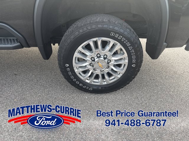 Used 2023 Chevrolet Silverado 2500 High Country w/ Safety Package II AWD/4WD image 17