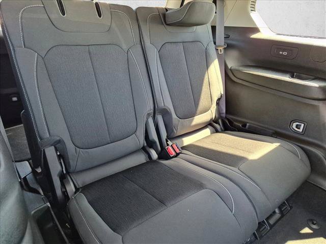 Used 2022 Jeep Grand Cherokee L Laredo w/ Luxury Tech Group I AWD/4WD image 20