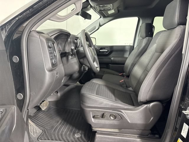 Used 2025 Chevrolet Silverado 1500 Custom Trail Boss AWD/4WD image 11