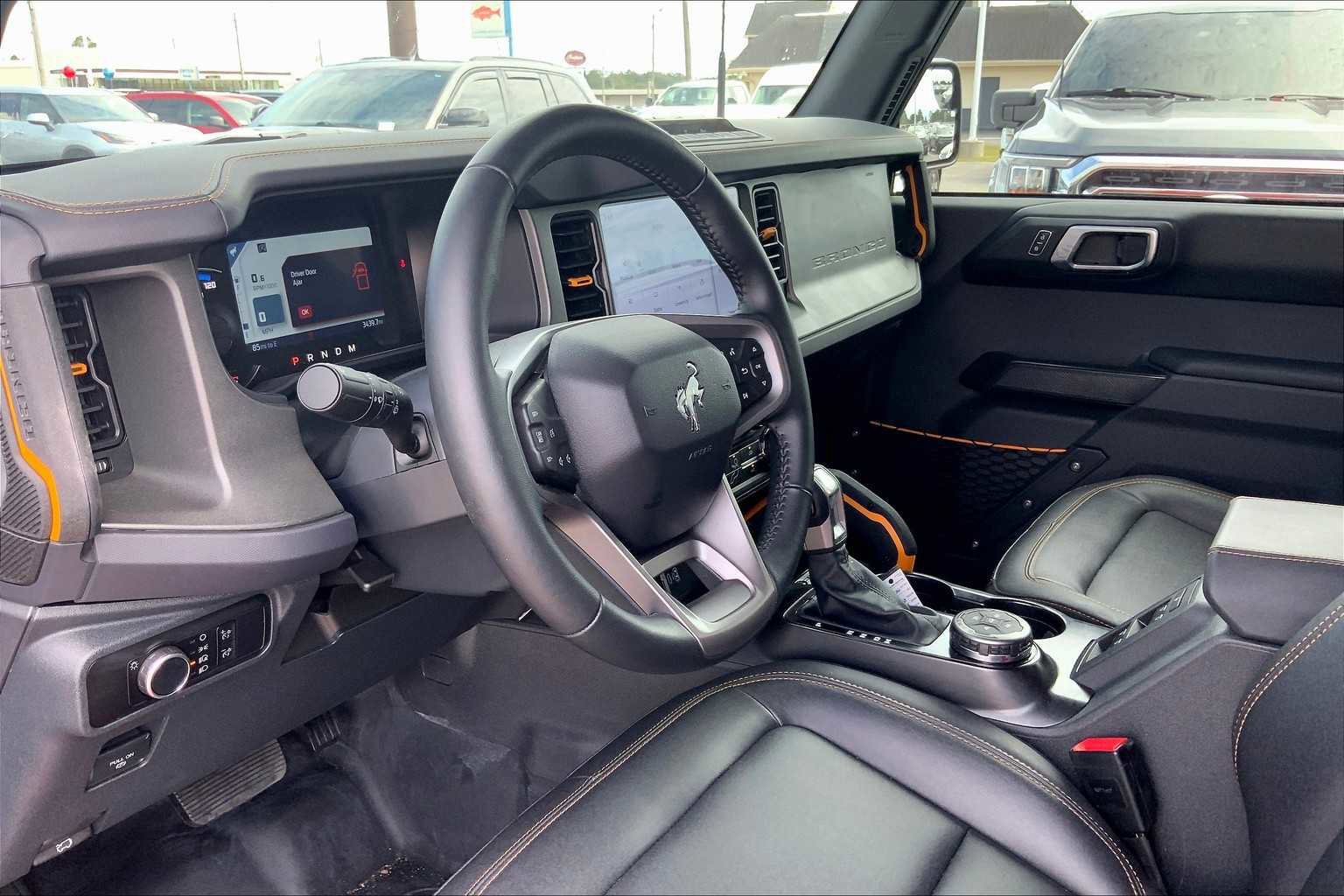 Certified 2024 Ford Bronco Badlands image 16