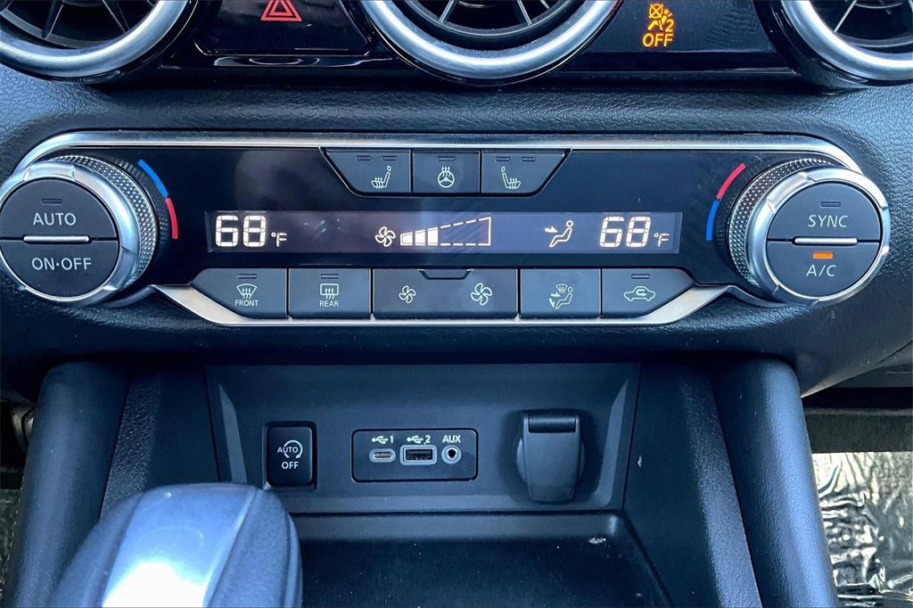 Used 2024 Nissan Sentra SR w/ SR Premium Package image 31