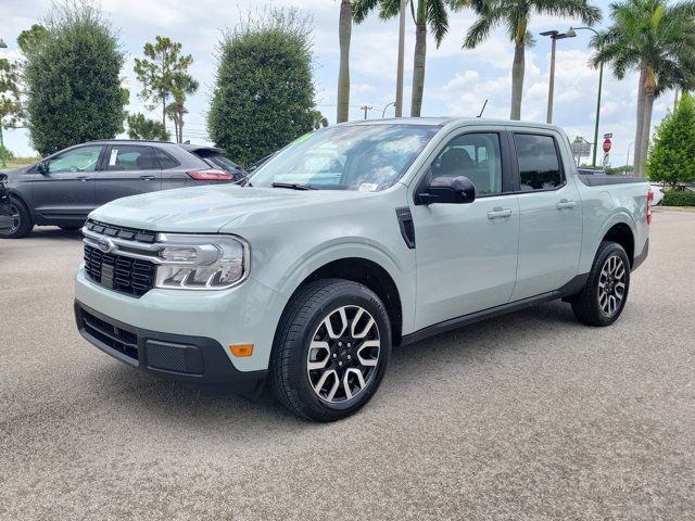 Certified 2024 Ford Maverick Lariat FWD image 3