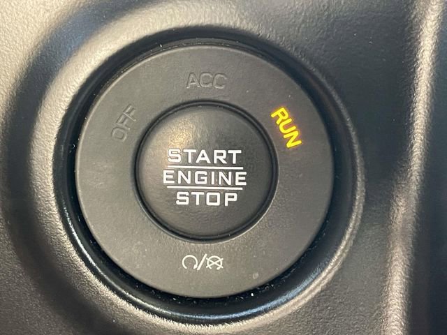 Used 2022 Jeep Wrangler Unlimited Sport AWD/4WD image 29