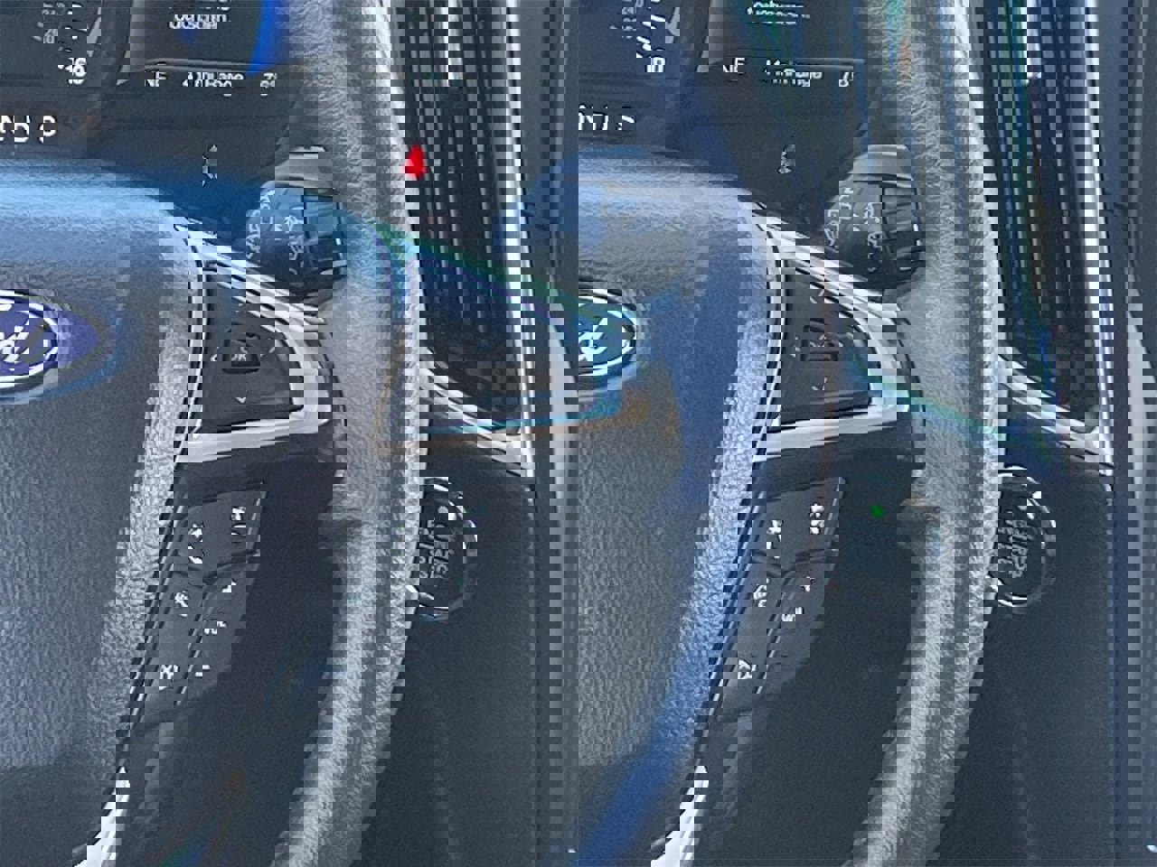 Certified 2024 Ford Edge Titanium image 20