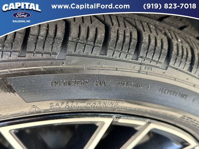 Used 2025 Mercedes-Benz C 300 4MATIC Sedan image 14