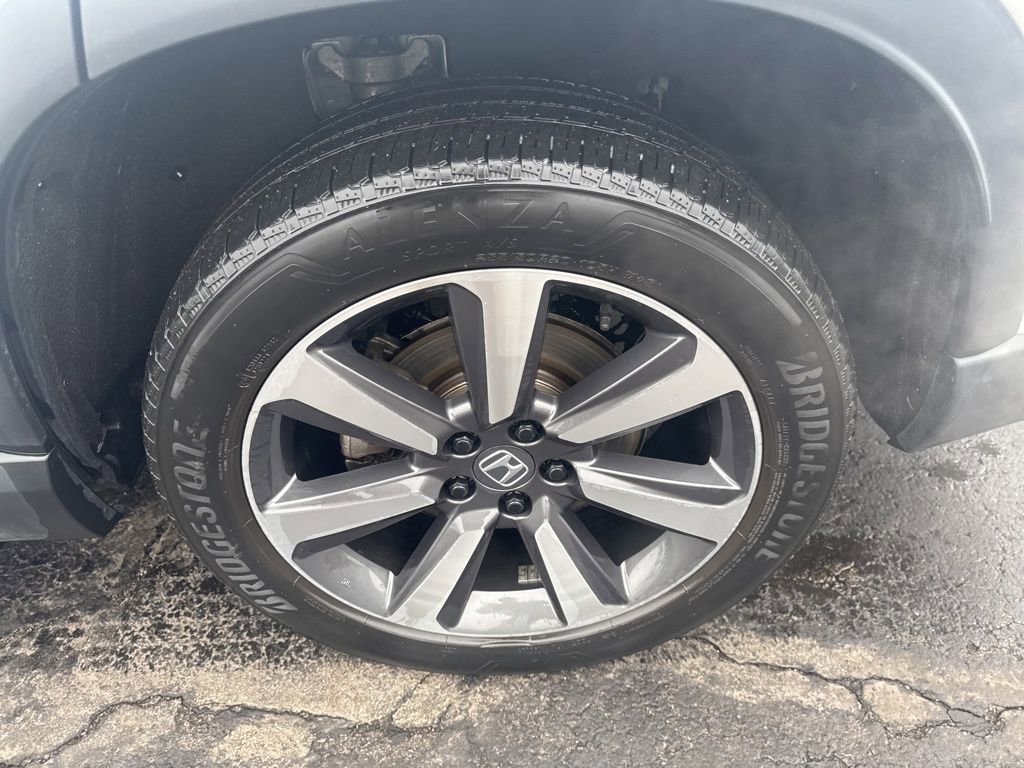 Used 2023 Honda Pilot Elite image 24