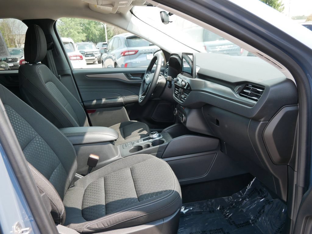 Certified 2024 Ford Escape Active AWD/4WD image 13
