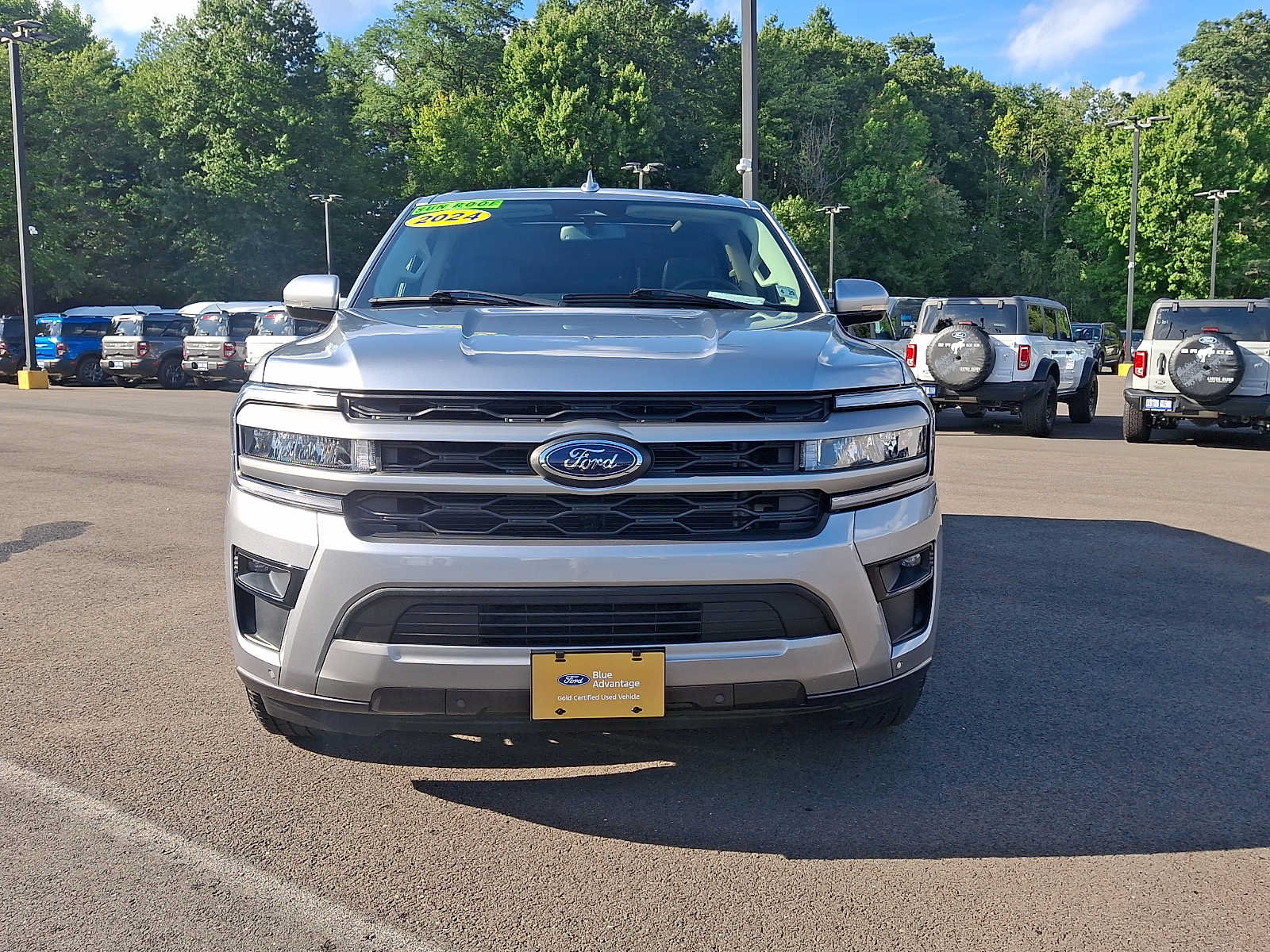 Certified 2024 Ford Expedition XLT AWD/4WD image 2
