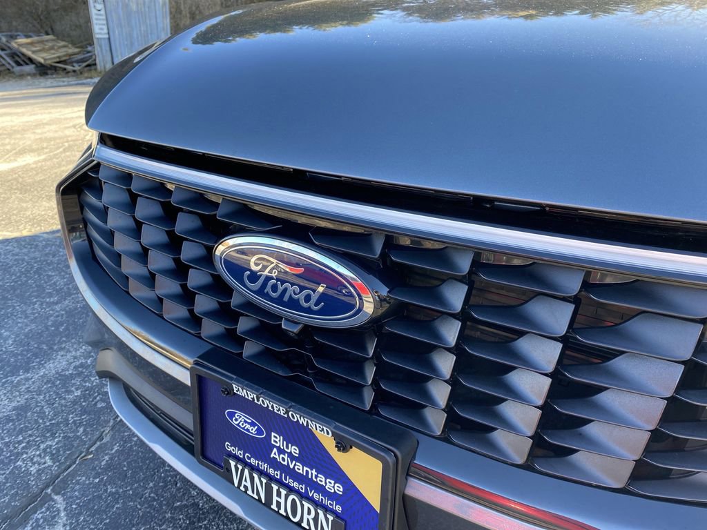 Certified 2023 Ford Escape Platinum image 45