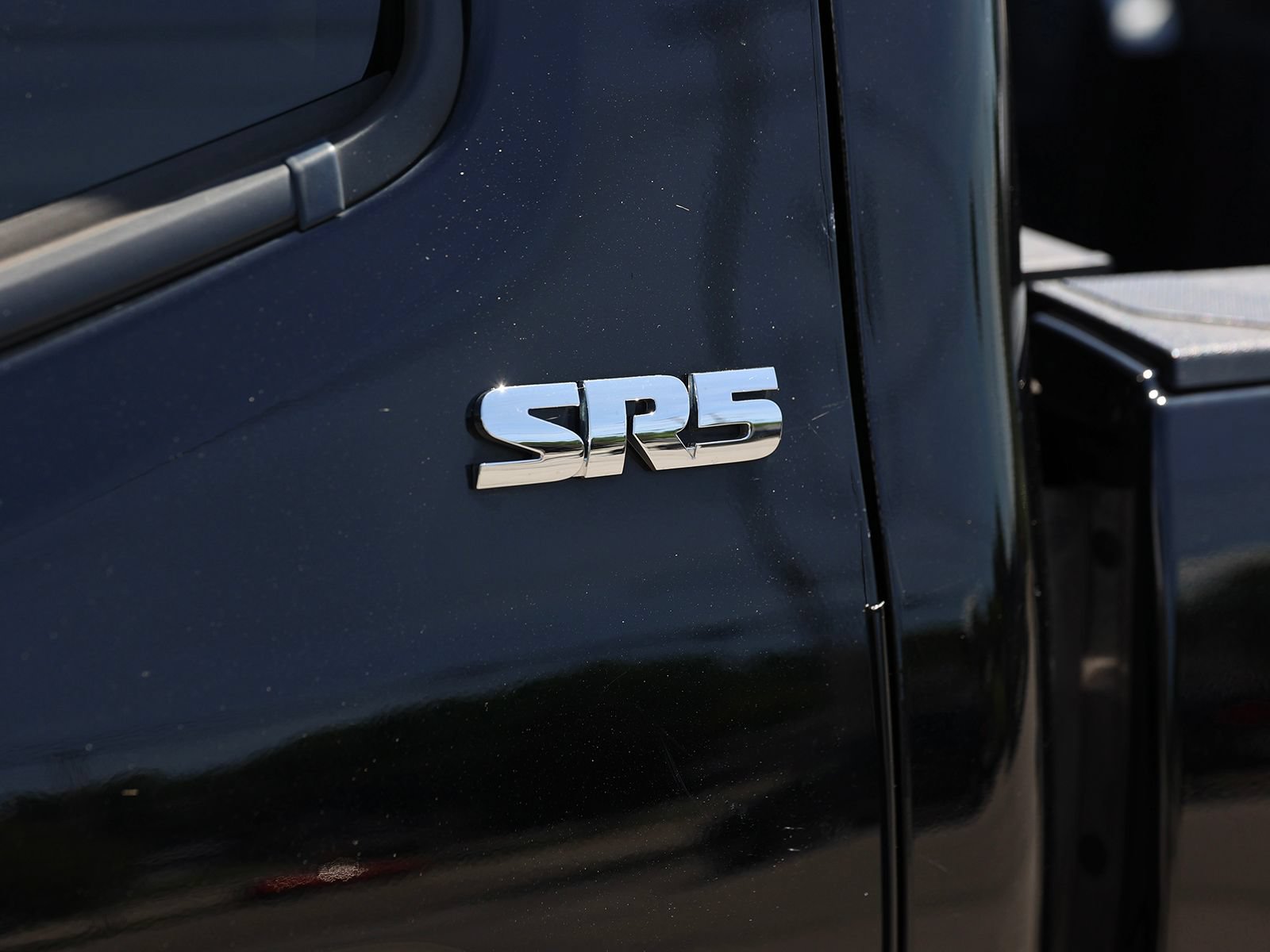 Used 2021 Toyota Tacoma SR5 AWD/4WD image 10