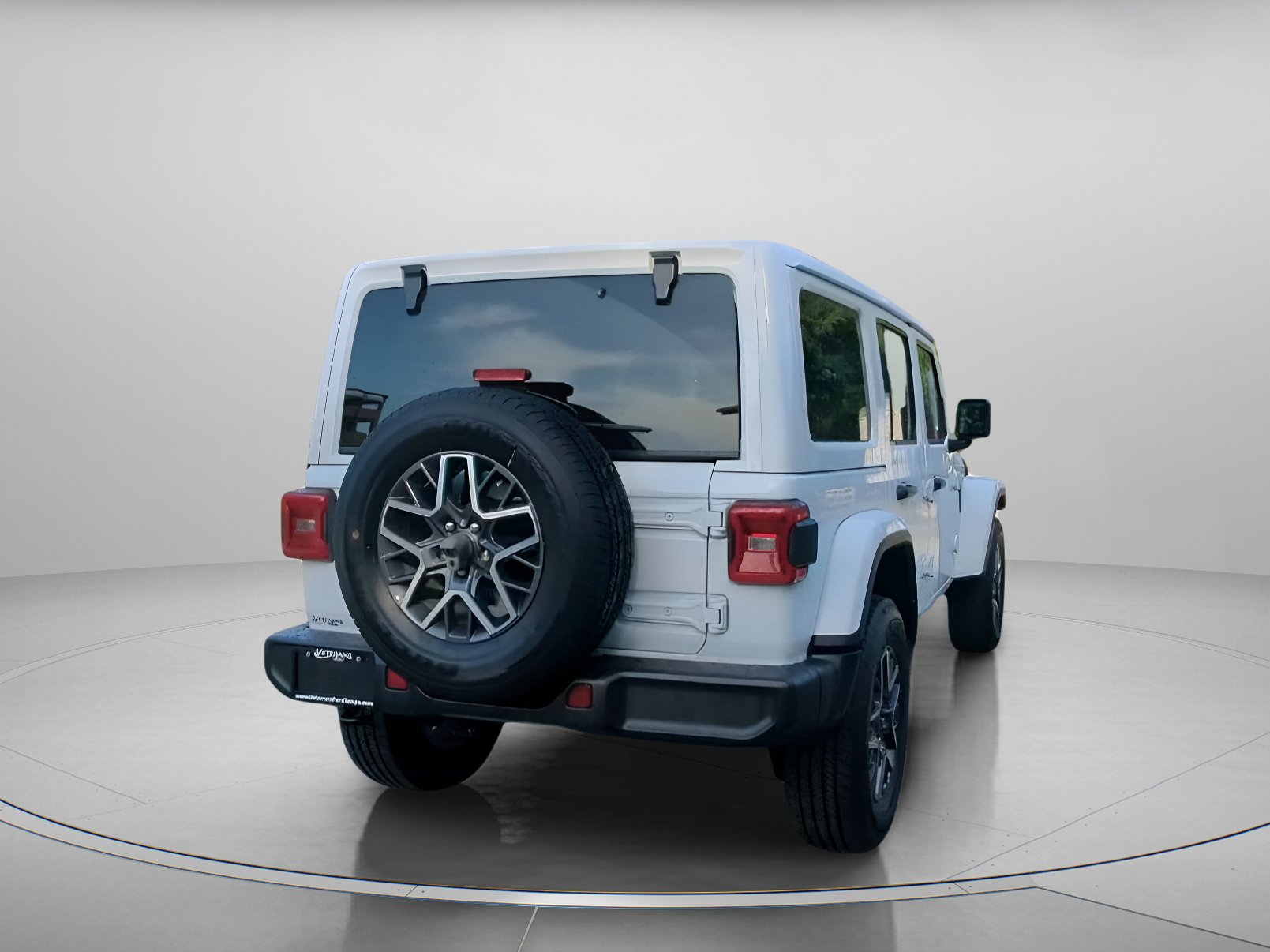 Used 2025 Jeep Wrangler Unlimited Sahara AWD/4WD image 26