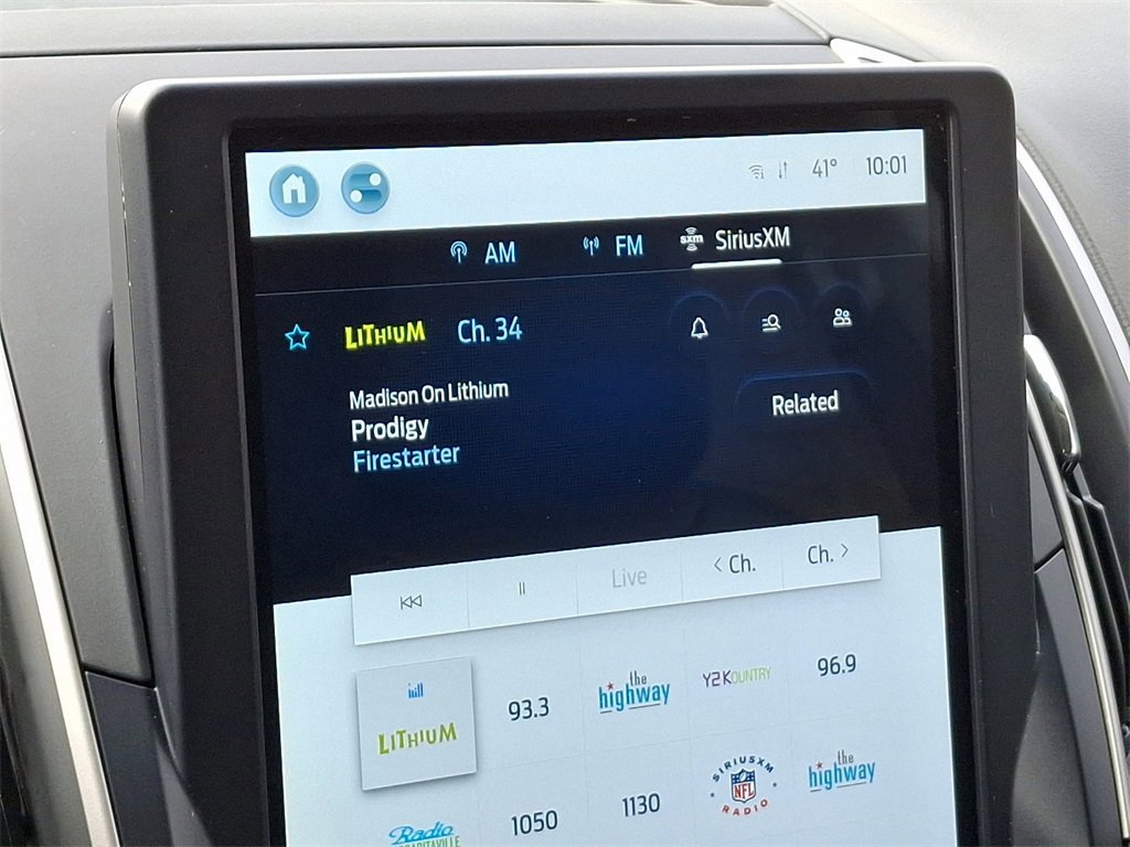 Certified 2022 Ford Edge SEL image 17