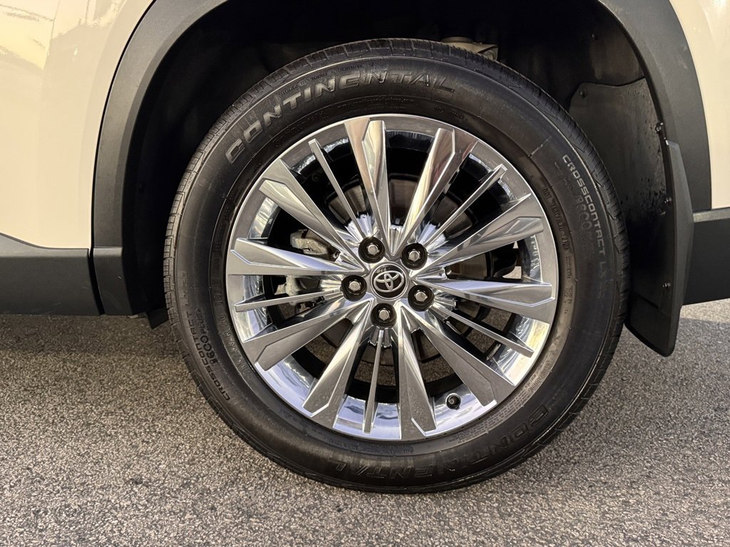 Used 2024 Toyota Grand Highlander Platinum image 15