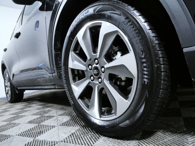 Certified 2025 Ford Escape Platinum image 2