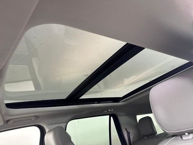 Certified 2025 Ford Expedition Max Active image 30